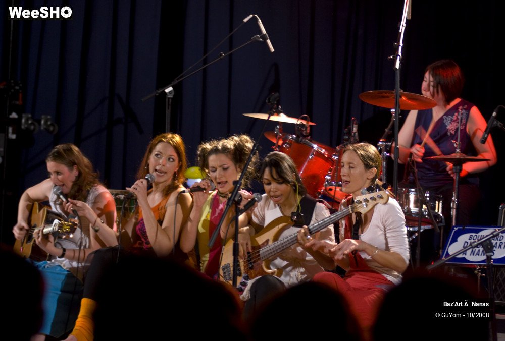 19/30 photos du spectacle Baz'Art à Nanas